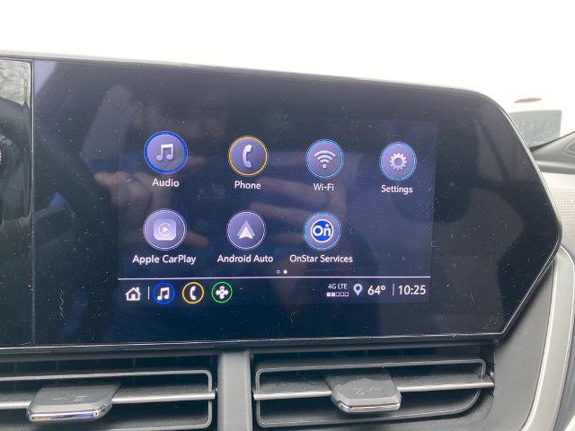 Used 2024 Chevrolet Trax RS w/ Sunroof Package FWD image 21