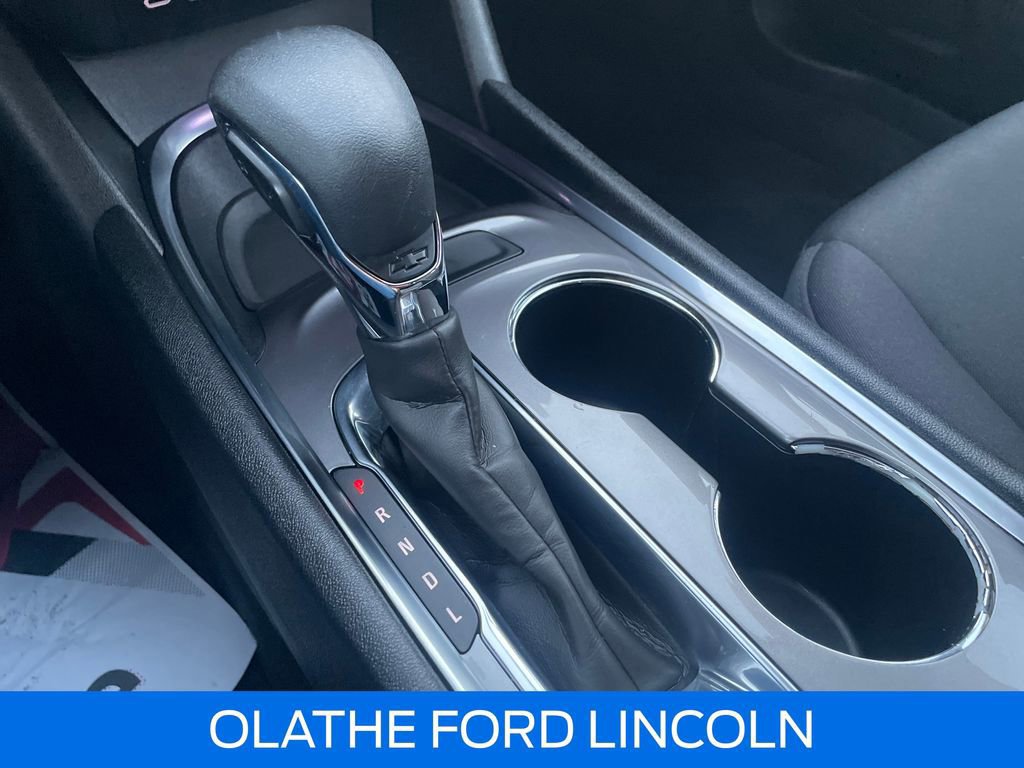 Used 2021 Chevrolet Malibu LT image 12