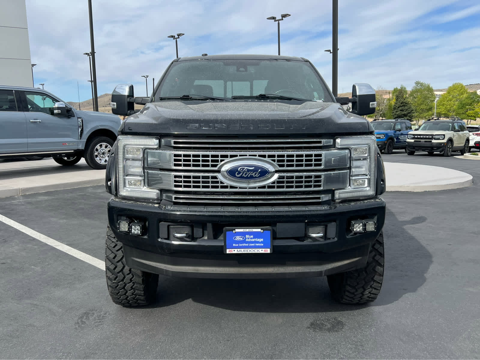 Certified 2018 Ford F350 Platinum w/ Platinum Ultimate Package AWD/4WD image 3