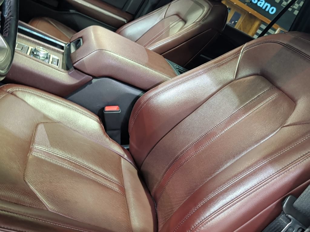 Certified 2023 Ford Expedition Limited AWD/4WD image 5