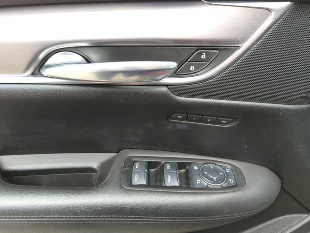 Used 2017 Cadillac XT5 Premium Luxury w/ LPO, Wheel Lock Package image 26