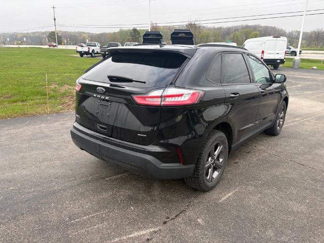 Certified 2023 Ford Edge SEL w/ Sport Appearance Package AWD/4WD image 8