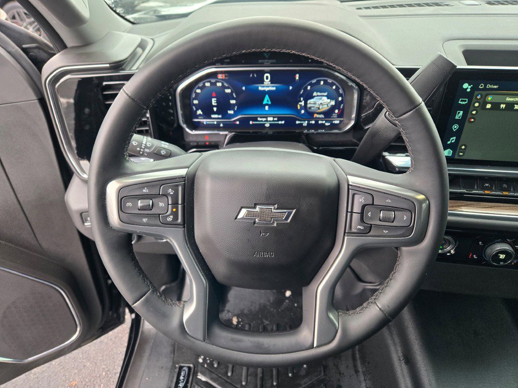 Used 2024 Chevrolet Silverado 1500 RST image 30