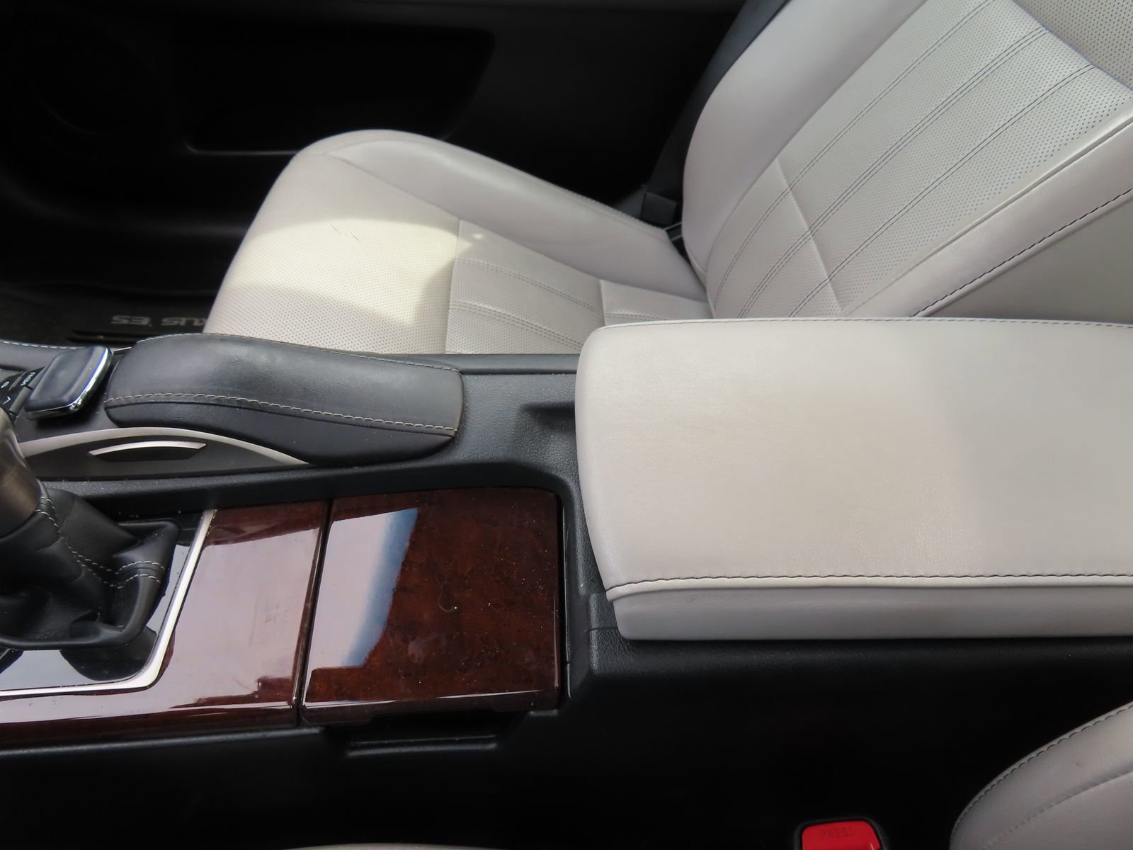 Used 2017 Lexus ES 350 w/ Luxury Package FWD image 30