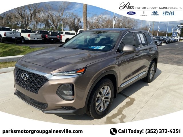 Used 2020 Hyundai Santa Fe SE image 8