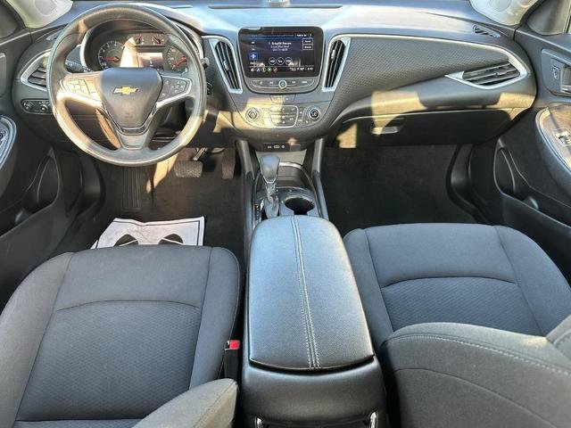 Used 2024 Chevrolet Malibu LT FWD image 12