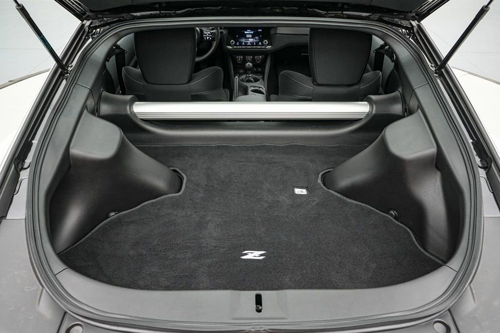 Used 2024 Nissan Z Sport w/ Floor Mat Package image 32