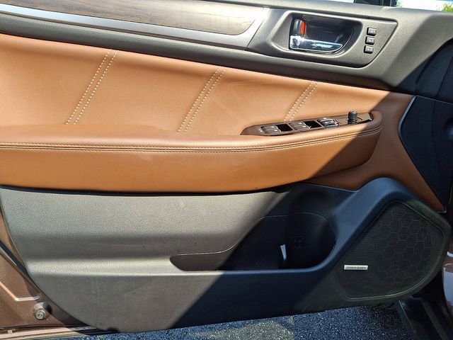 Used 2019 Subaru Outback 2.5i Touring w/ Popular Package #3A AWD/4WD image 13