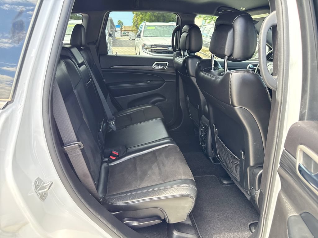 Used 2021 Jeep Grand Cherokee Laredo X RWD image 25