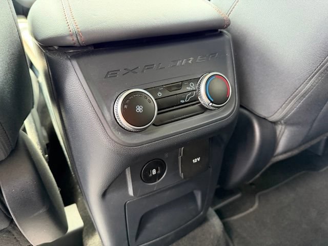 Certified 2025 Ford Explorer Active AWD/4WD image 28