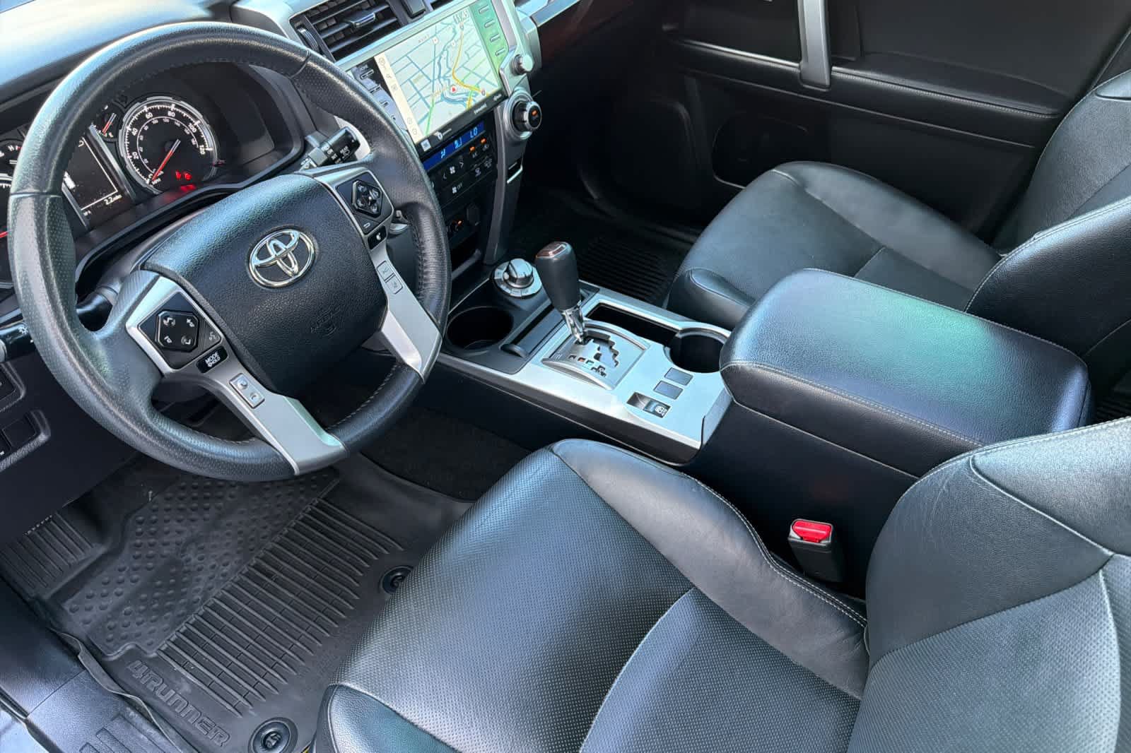 Used 2021 Toyota 4Runner Limited AWD/4WD image 11
