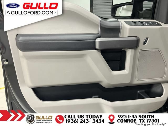 Certified 2018 Ford F250 XLT w/ XLT Premium Package AWD/4WD image 19