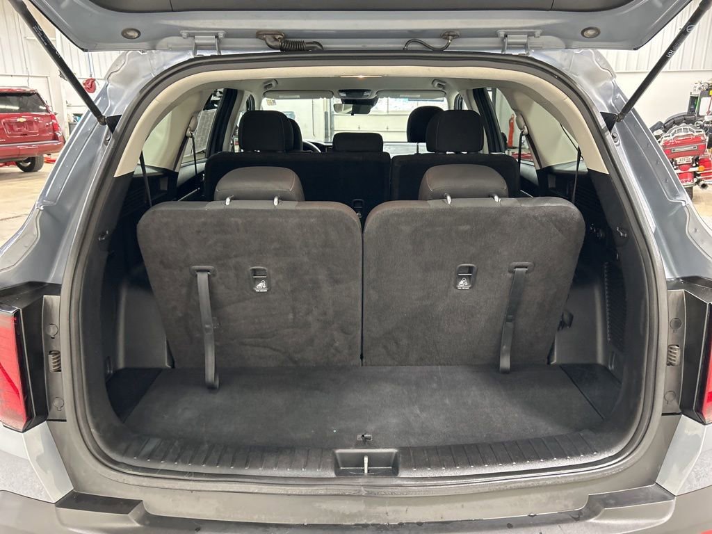 Used 2022 Kia Sorento LX AWD/4WD image 28