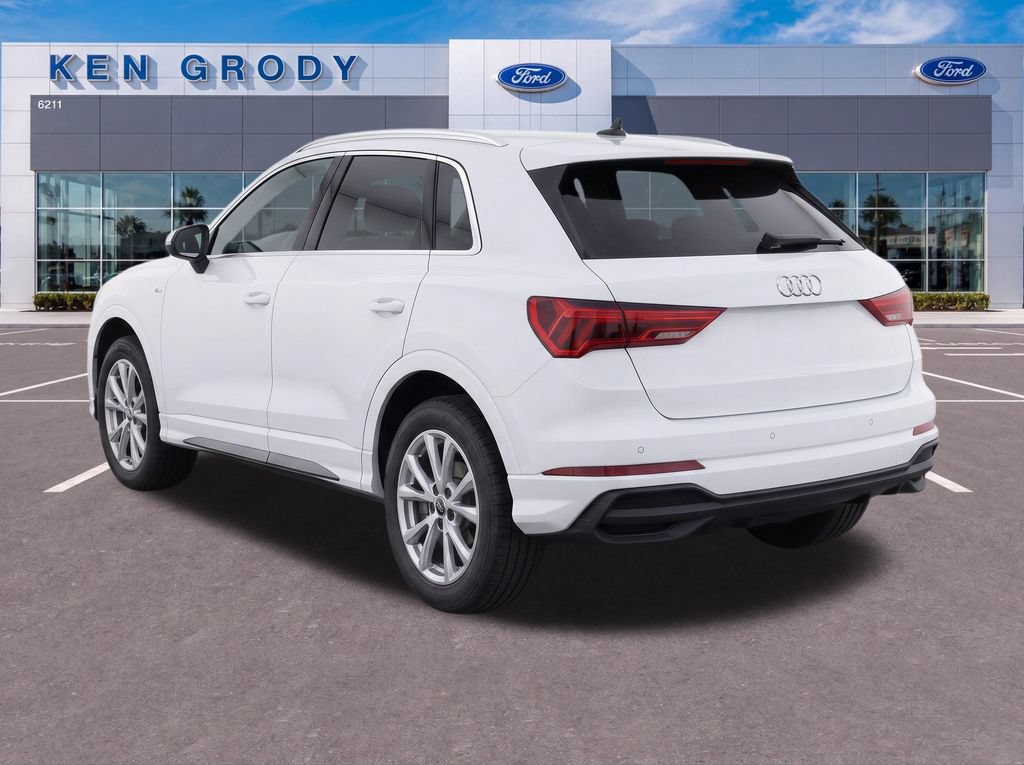 Used 2024 Audi Q3 2.0T Premium AWD/4WD image 3