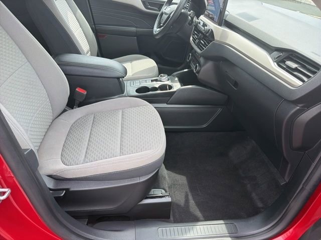 Certified 2022 Ford Escape SE w/ Convenience Package AWD/4WD image 38