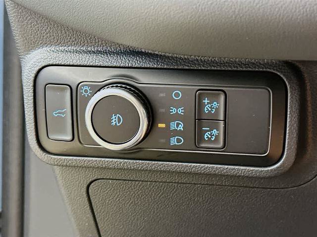 Certified 2025 Ford Explorer Active w/ Active Comfort Package RWD image 25