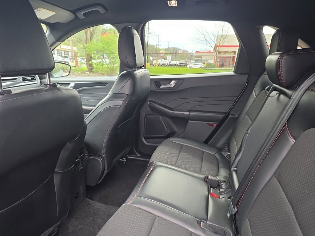 Certified 2024 Ford Escape ST-Line w/ Tech Pack #1 image 12