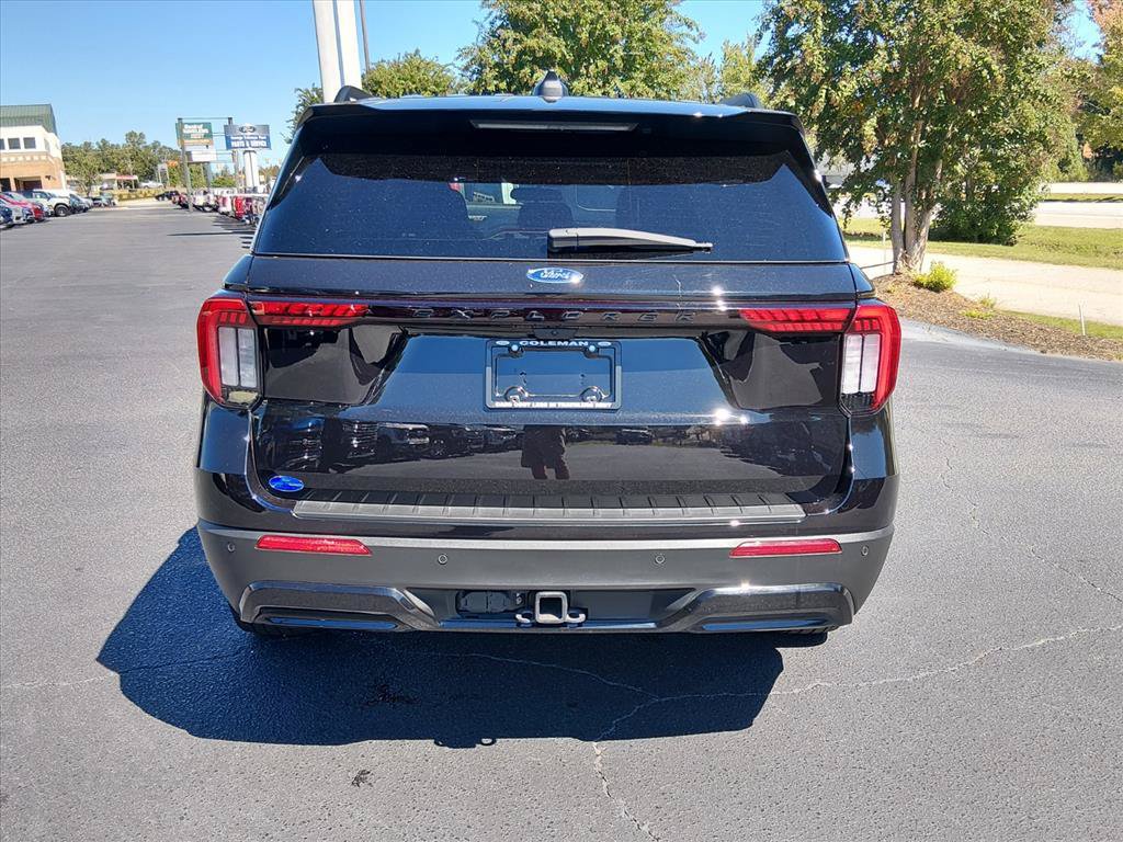 Certified 2026 Ford Explorer ST-Line RWD image 5