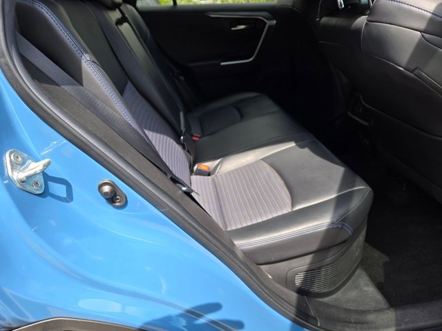 Used 2022 Toyota RAV4 XSE AWD/4WD image 18
