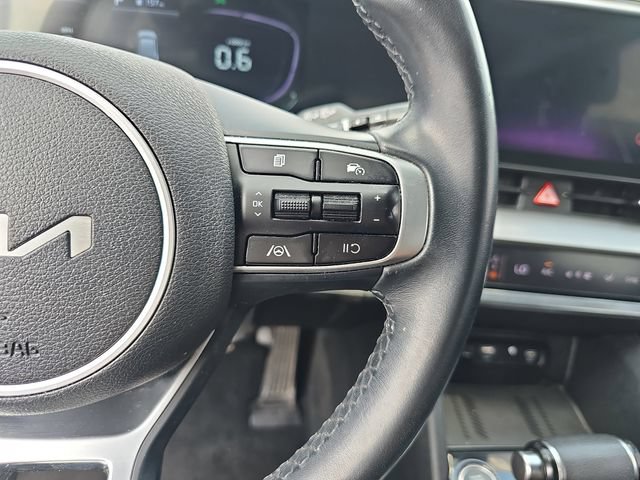 Used 2023 Kia Sportage EX FWD image 18