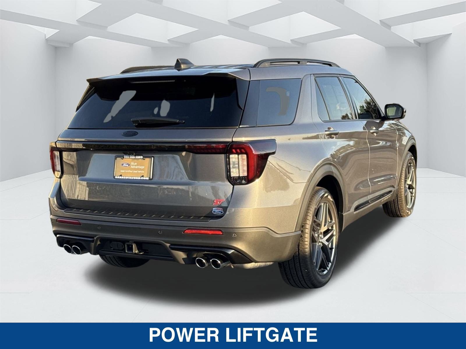 Certified 2025 Ford Explorer ST w/ Sun And Sound Package image 4