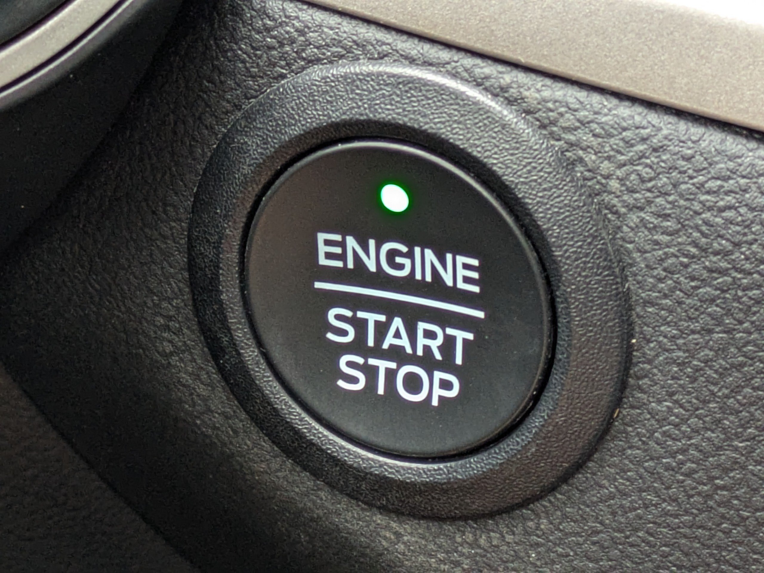 Certified 2022 Ford Escape SE w/ SE Sport Appearance Package AWD/4WD image 31
