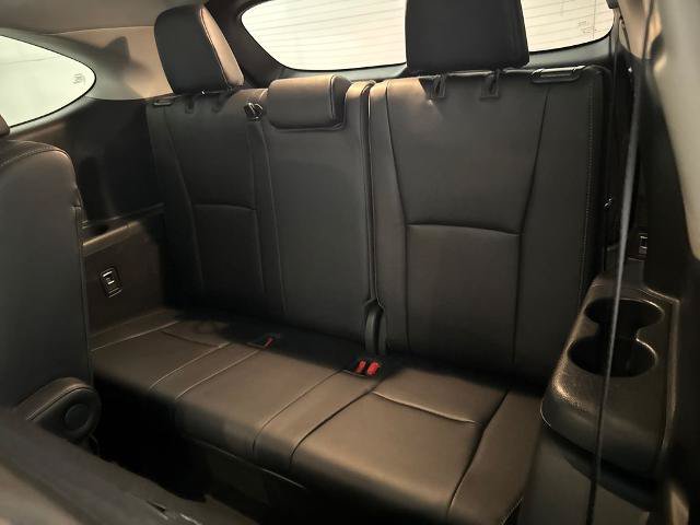 Used 2020 Toyota Highlander Platinum FWD image 33