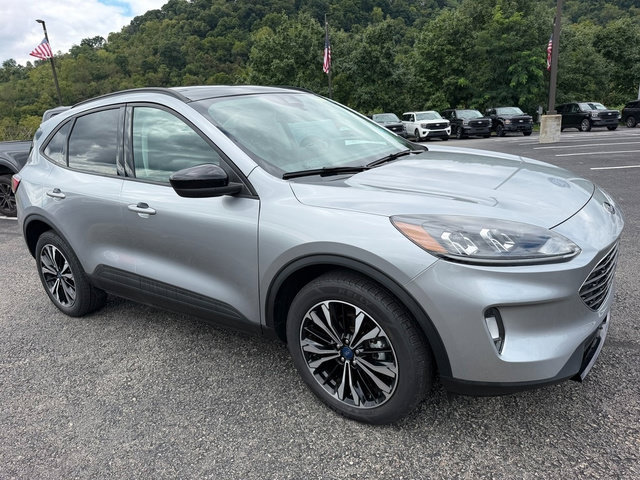 Certified 2022 Ford Escape SEL w/ SEL Stealth AWD Package image 11