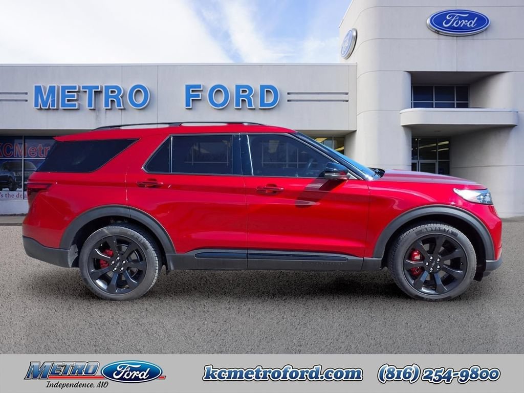 Certified 2023 Ford Explorer ST w/ Equipment Group 401A AWD/4WD image 2