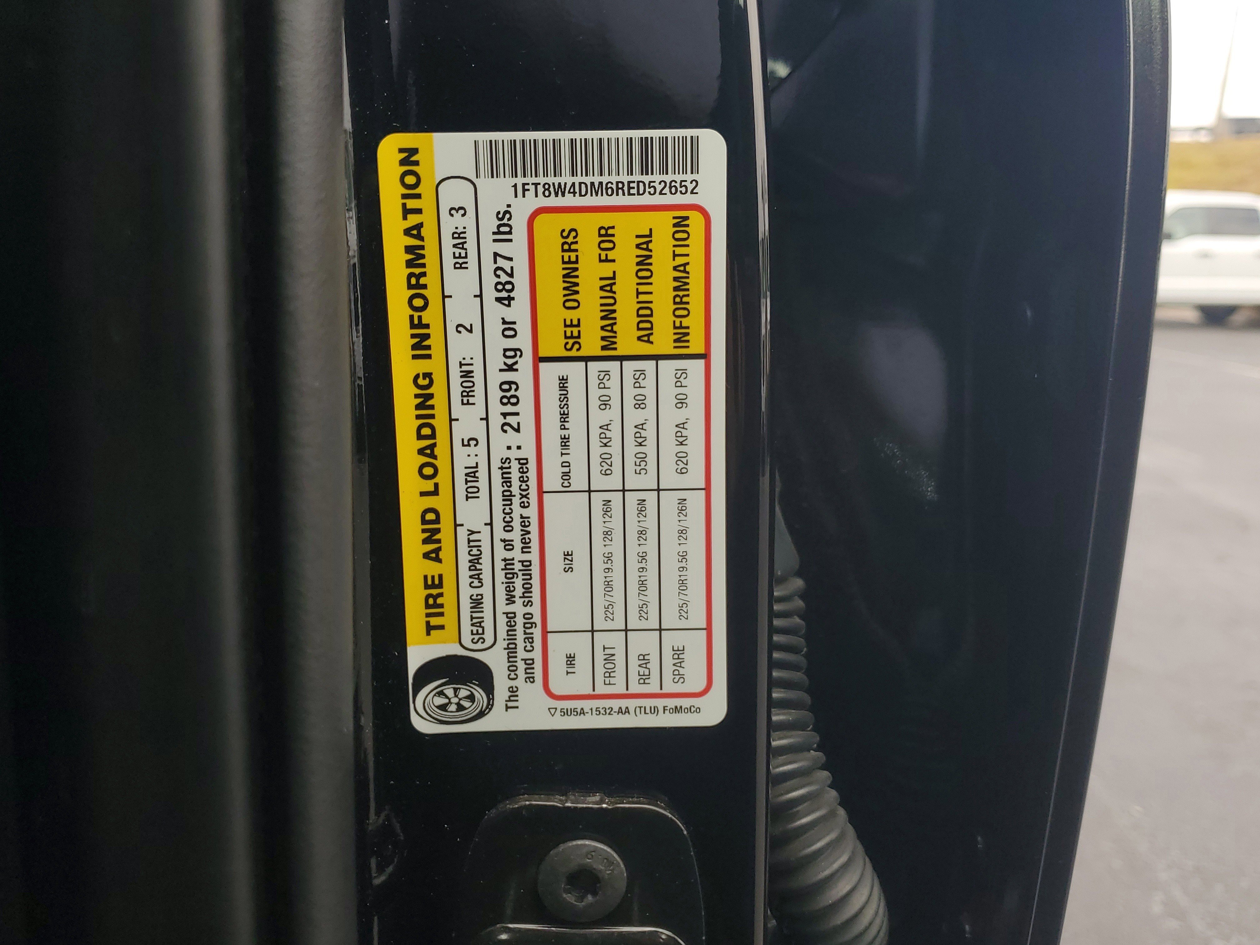 Certified 2024 Ford F450 Platinum w/ FX4 Off-Road Package image 30