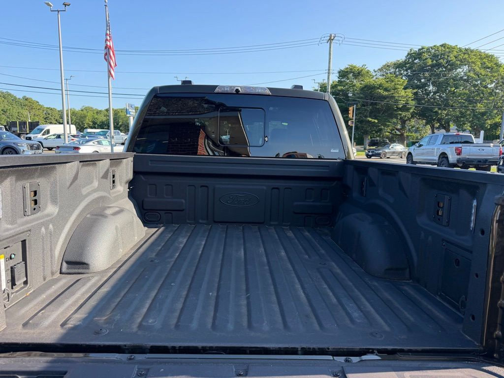 Certified 2025 Ford F150 Raptor AWD/4WD image 11