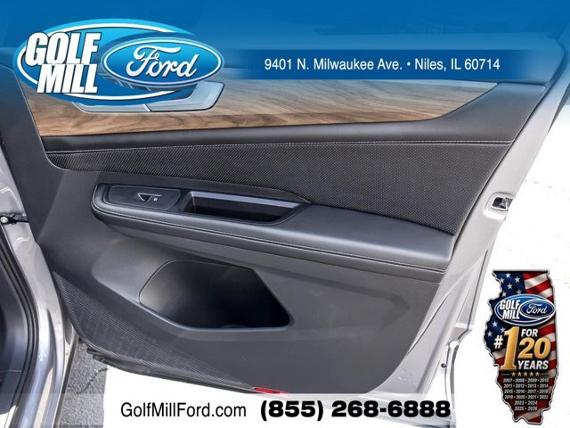 Used 2024 Volkswagen Atlas SE AWD/4WD image 29