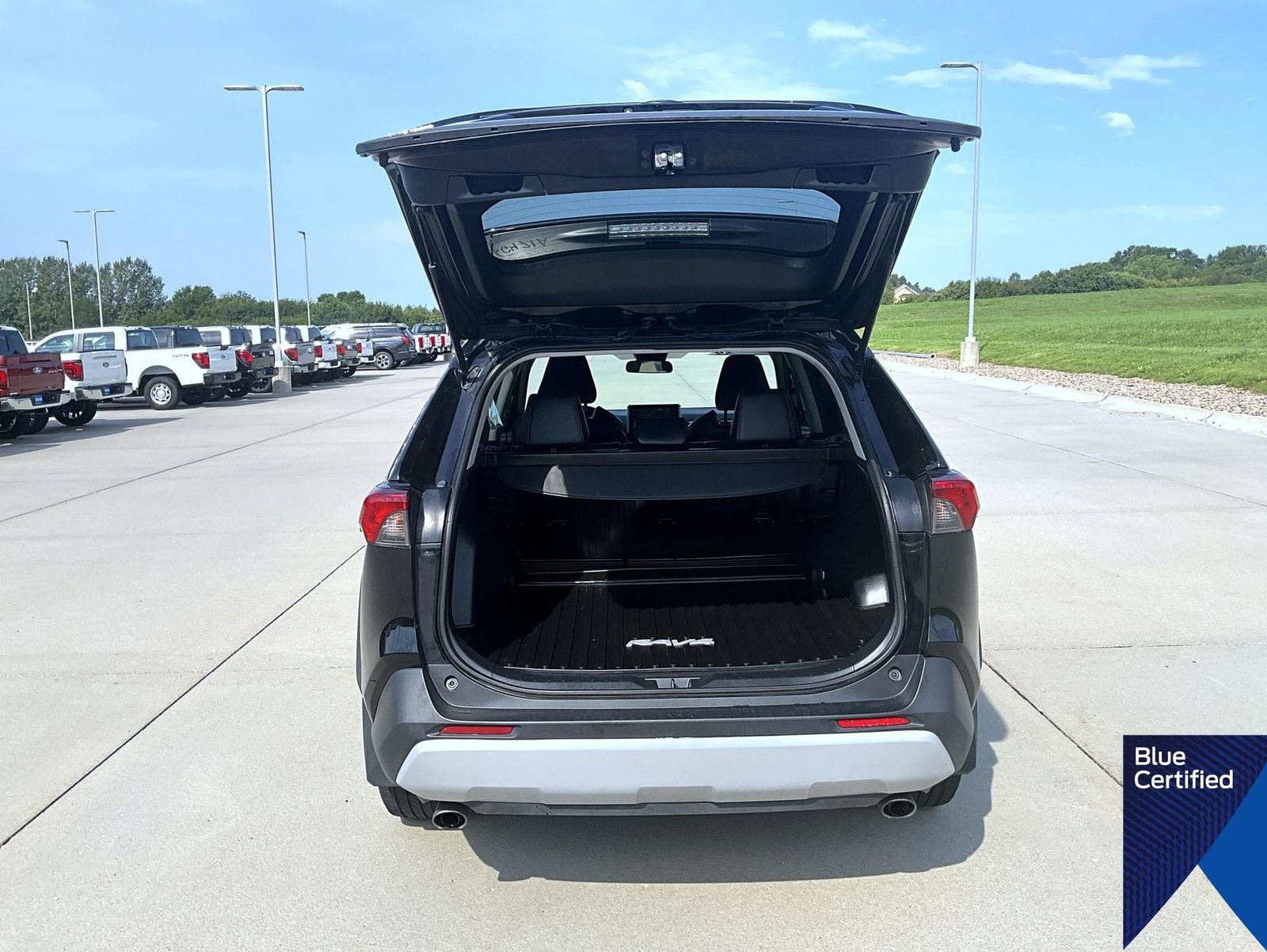 Used 2020 Toyota RAV4 Adventure w/ Protection Package AWD/4WD image 23