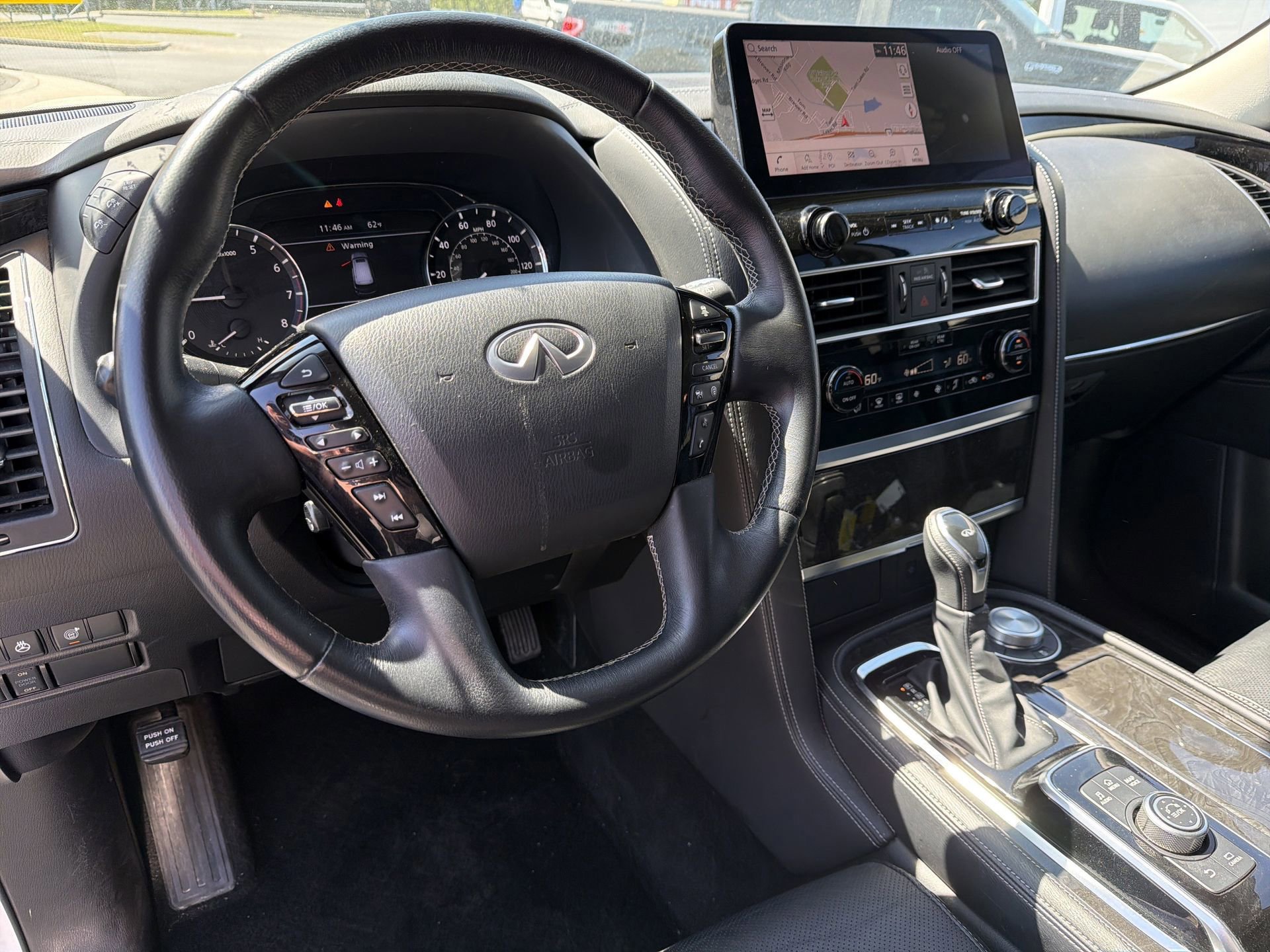 Used 2024 INFINITI QX80 Luxe image 9