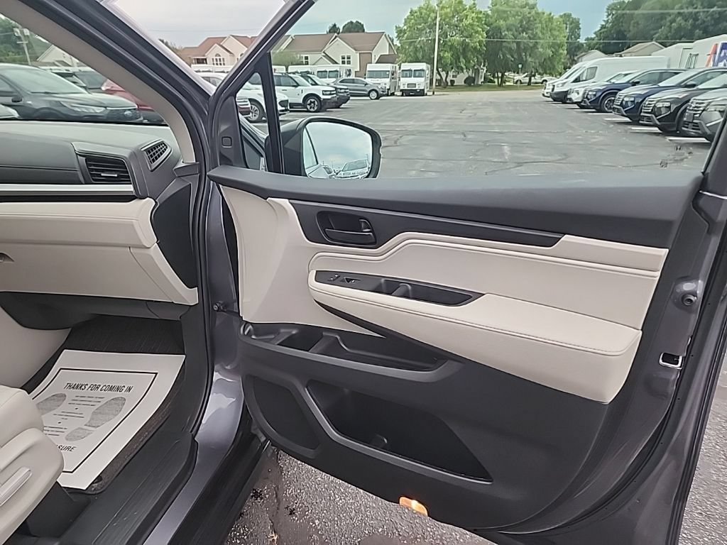 Used 2025 Honda Odyssey EX-L image 16