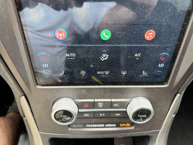 Certified 2021 Ford Edge ST-Line FWD image 18