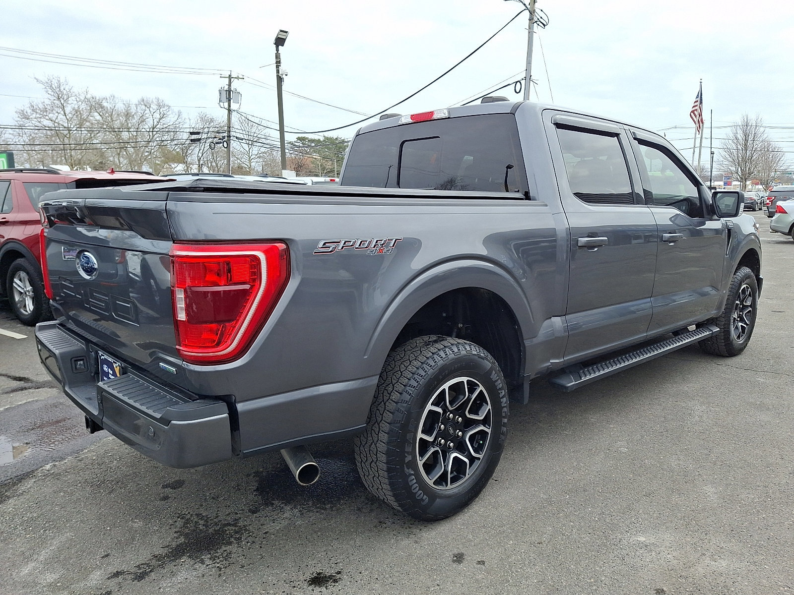 Certified 2022 Ford F150 XLT w/ Equipment Group 302A High image 5