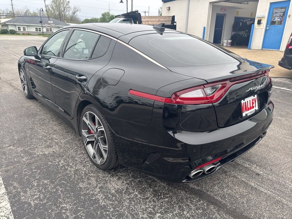 Used 2020 Kia Stinger GT1 AWD/4WD image 8