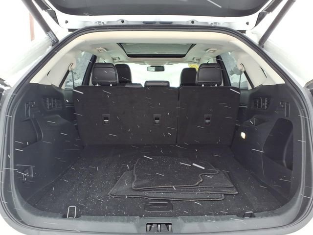 Certified 2022 Ford Edge SEL w/ Convenience Package image 9