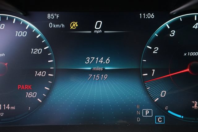 Used 2022 Mercedes-Benz GLC 300 image 25