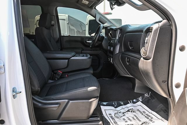 Used 2023 Chevrolet Silverado 1500 Custom w/ LPO, Dark Essentials Package RWD image 18