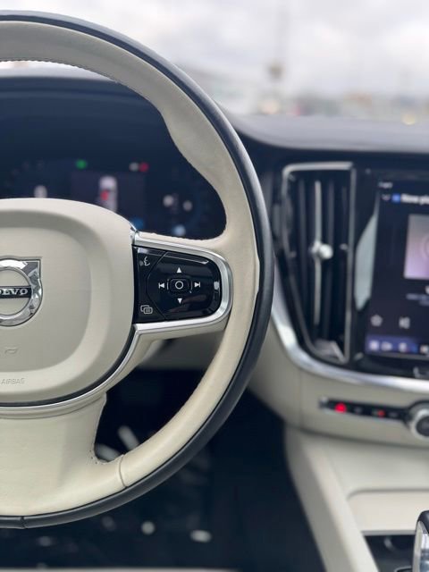 Used 2024 Volvo S60 B5 Core image 14