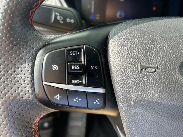 Certified 2023 Ford Escape ST-Line image 30
