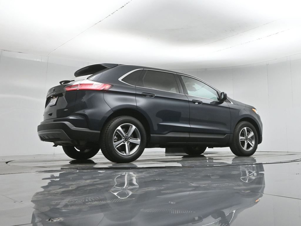 Certified 2023 Ford Edge SEL w/ Convenience Package AWD/4WD image 15