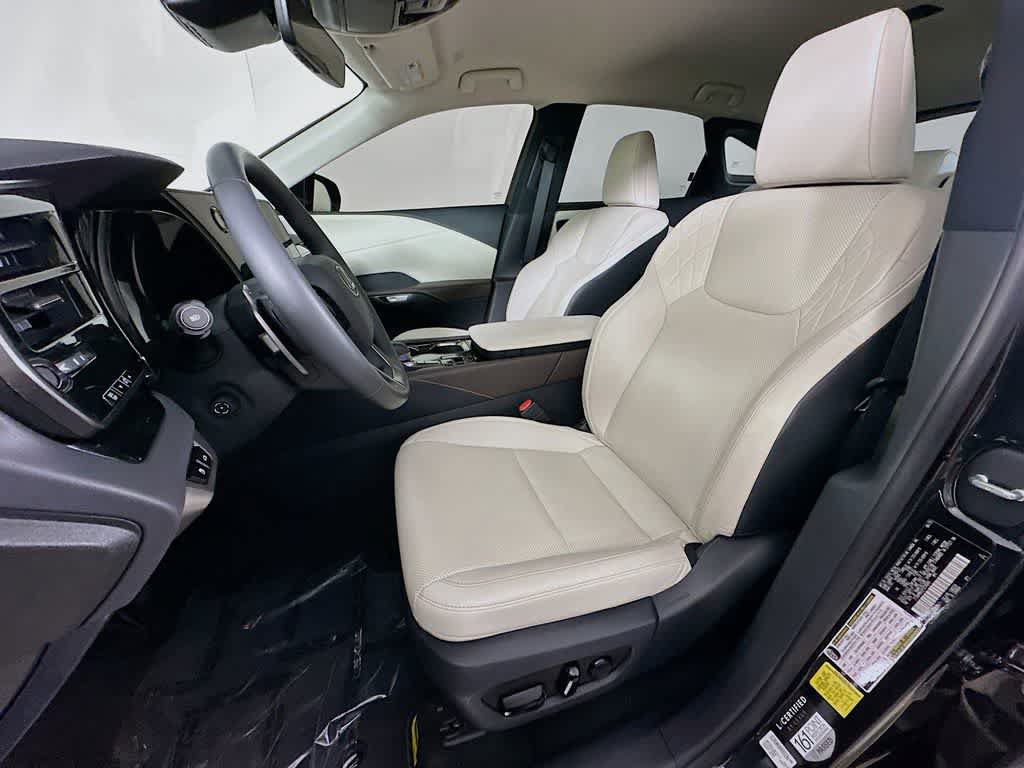 Used 2023 Lexus RX 350 FWD image 12