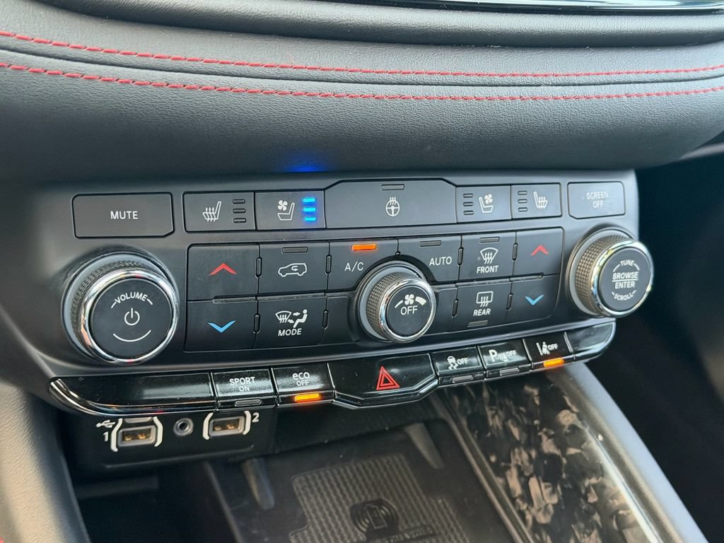 Used 2023 Dodge Durango R/T RWD image 21