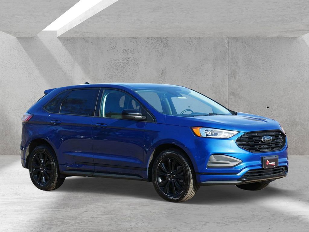 Certified 2022 Ford Edge SE w/ Black Appearance Package AWD/4WD image 1