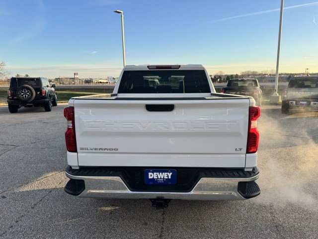 Used 2025 Chevrolet Silverado 1500 LT image 7