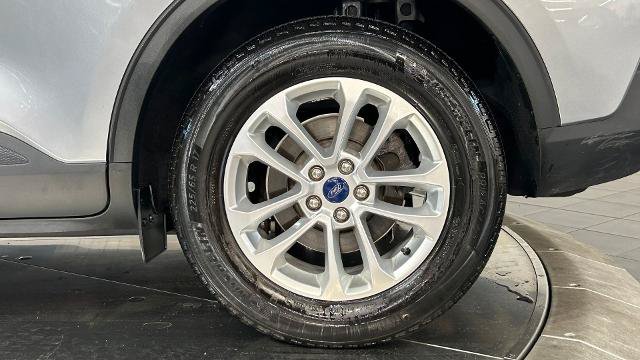Certified 2022 Ford Escape SE w/ Cold Weather Package FWD image 23