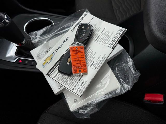 Used 2020 Chevrolet Equinox LT w/ Driver Convenience Package image 16